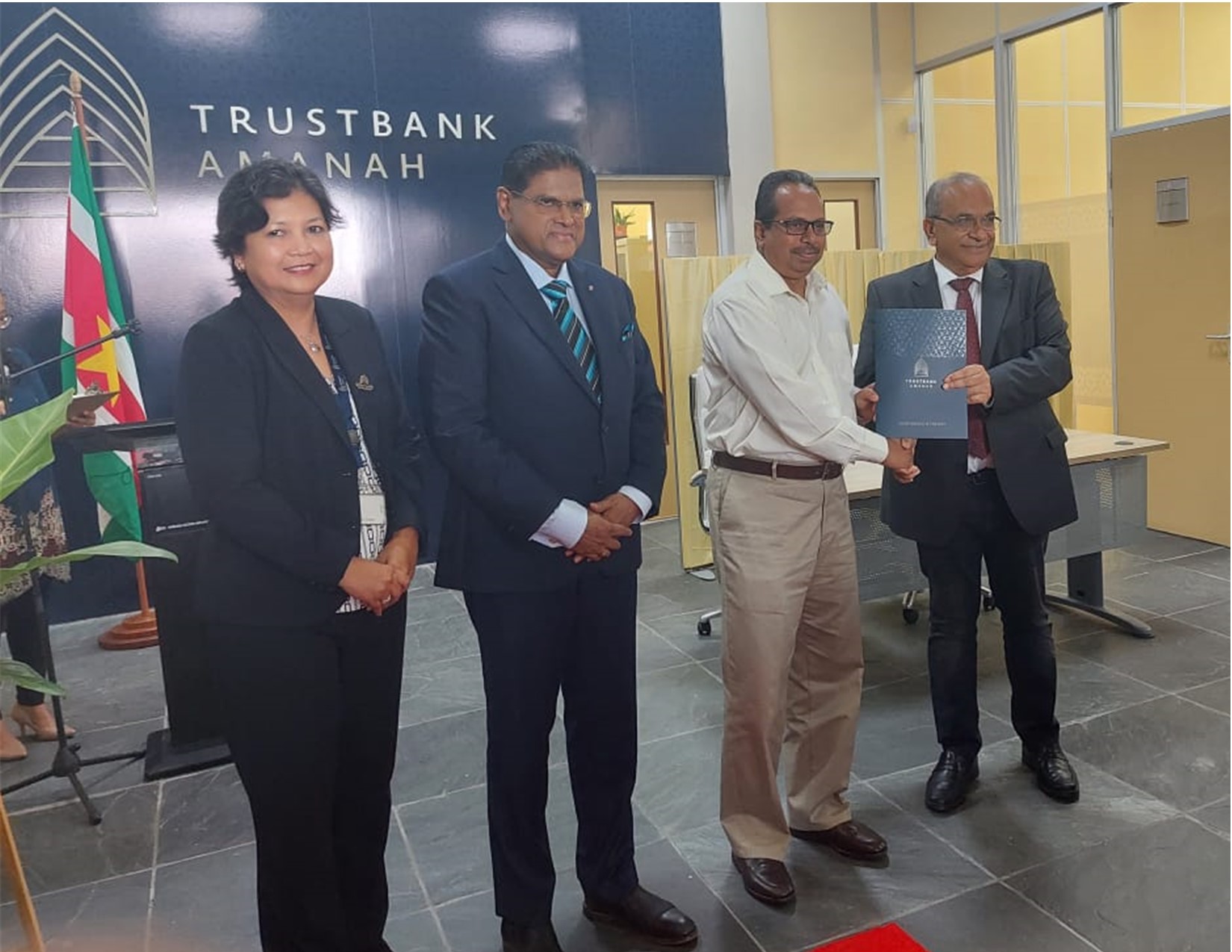 Trustbank Amanah Trustbank Amanah klaar voor implementatie Nationaal Ontwikkelingsfonds voor Agribusiness!